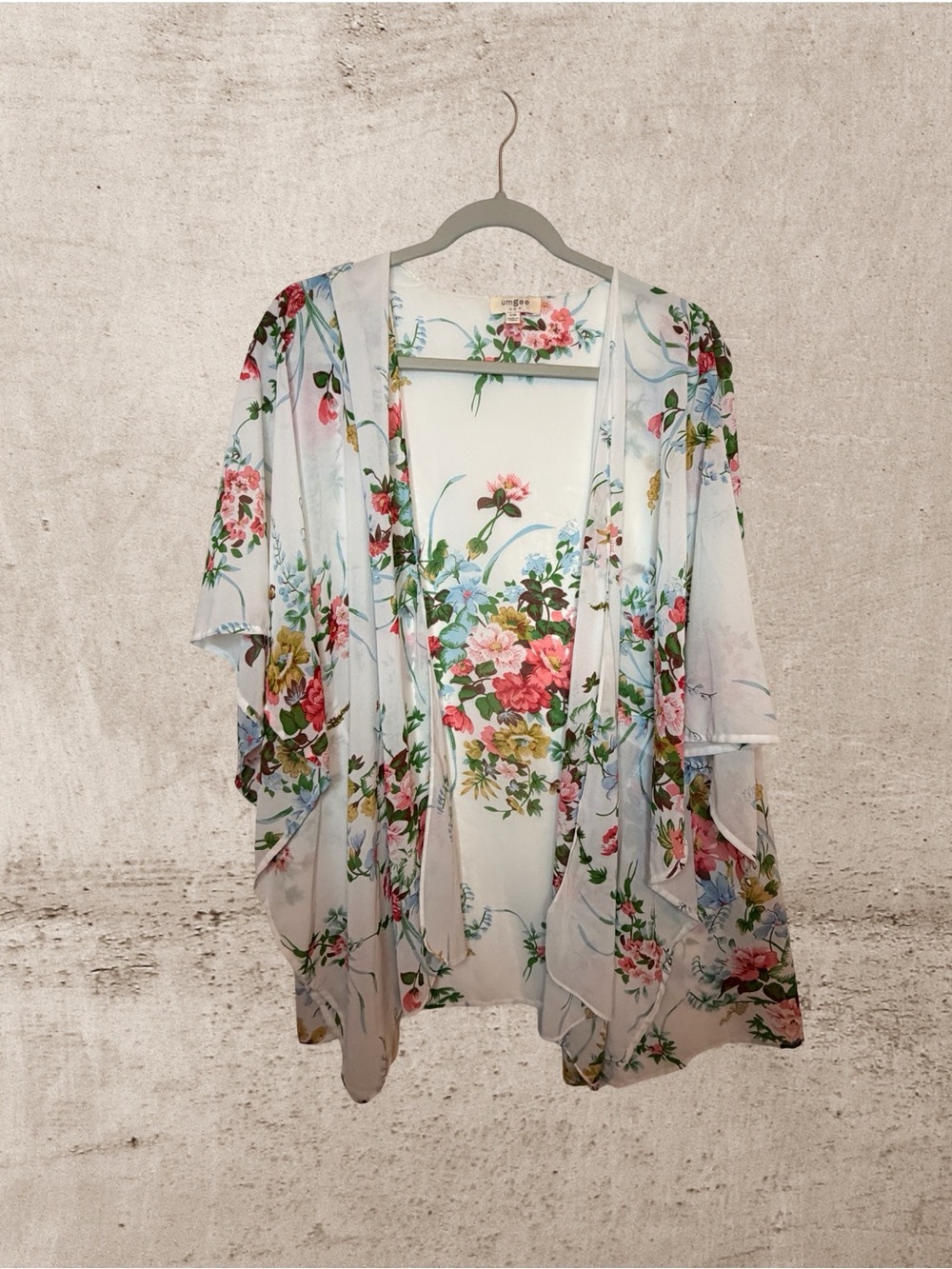 Umgee USA Botanical Garden Floral Kimono Open Front White S/M Boho Coverup - Picture 2 of 6